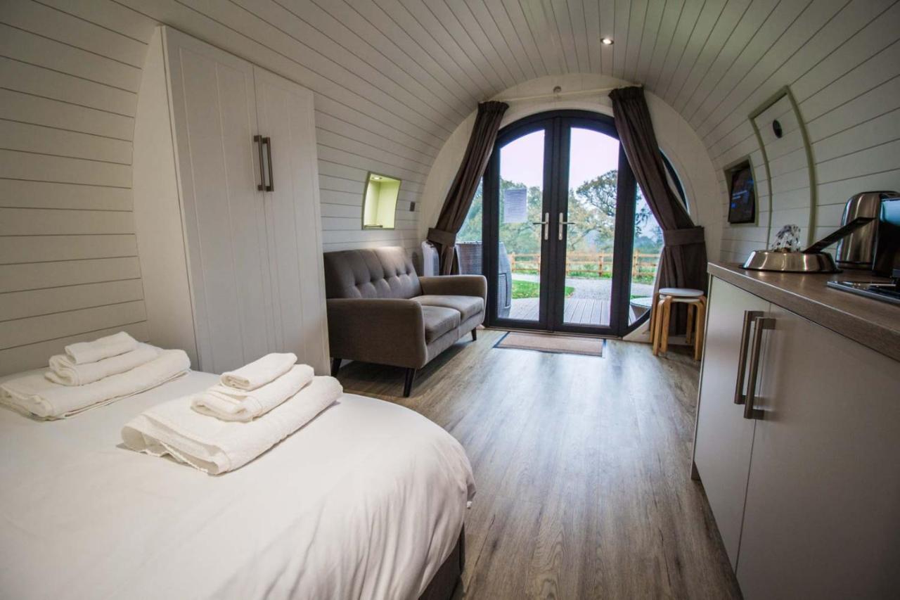 Отель High Oaks Grange - Glamping Пикеринг Экстерьер фото